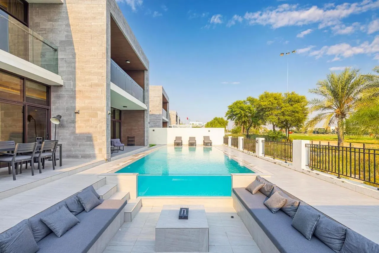 Daniels 5Br Villa With Private Pool At Damac Hills Dubai 0*,